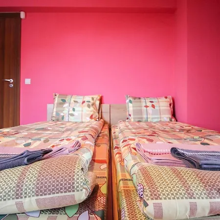 Pink'o Pink ✤ Convenient One-bedroom Апартамент Пловдив