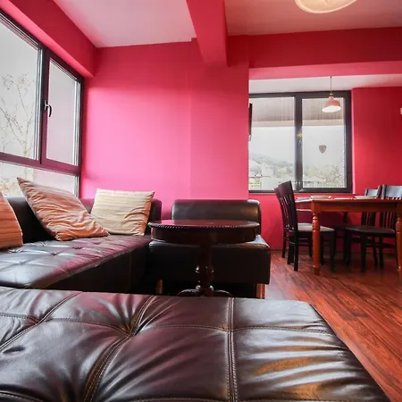Pink'o Pink ✤ Convenient One-bedroom *